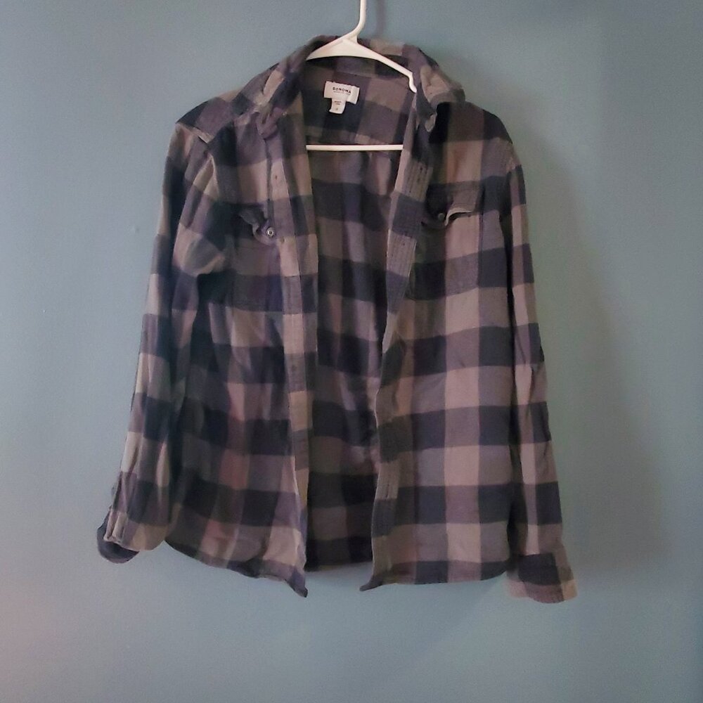 Sonoma Mens size Small black and Gray long sleeve flannel
